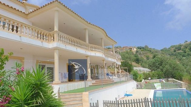 Foto 2 de Casa en venta en Can Semi - Mas Nou - Mas Ros de 6 habitaciones con terraza y piscina