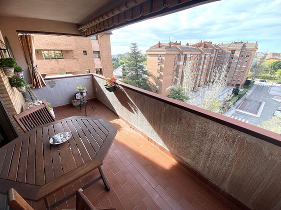Foto 2 de Pis en venda a Primera Fase - Nuevo Tres Cantos de 4 habitacions amb terrassa i piscina