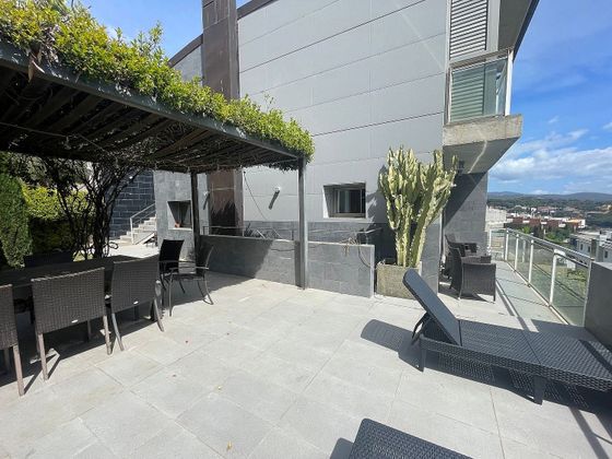 Foto 1 de Casa en venda a Caldes d´Estrac de 6 habitacions amb terrassa i piscina