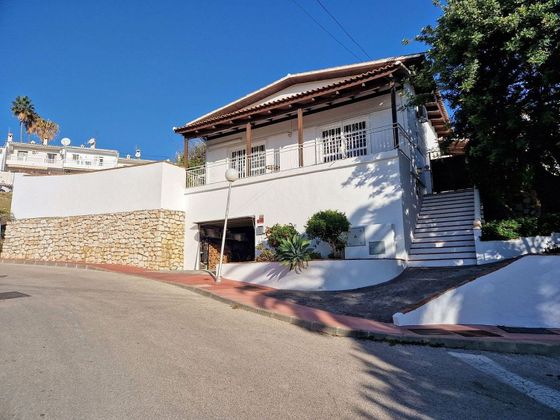 Foto 1 de Xalet en venda a avenida De la Vista de 4 habitacions amb terrassa i piscina