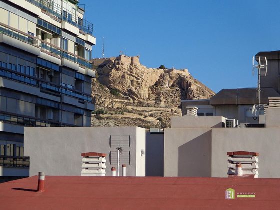 Foto 2 de Pis en venda a Ensanche - Diputación de 3 habitacions amb terrassa i garatge