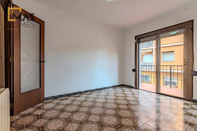 Foto 1 de Piso en venta en Pallejà de 3 habitaciones con balcón y calefacción