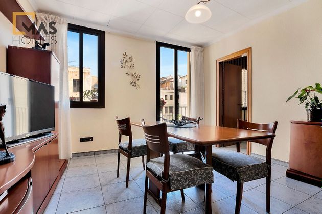 Foto 1 de Venta de piso en Sant Pere, Santa Caterina i la Ribera de 5 habitaciones con terraza y balcón