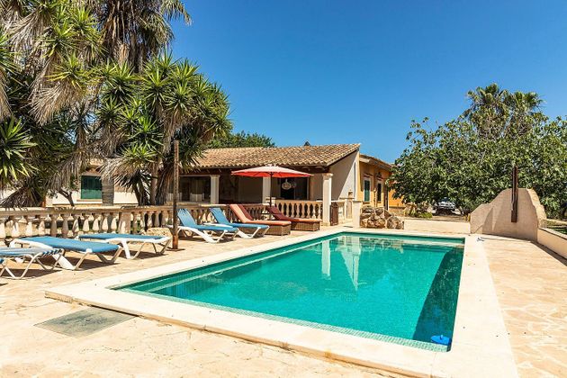 Foto 1 de Venta de chalet en Santanyí de 5 habitaciones con terraza y piscina