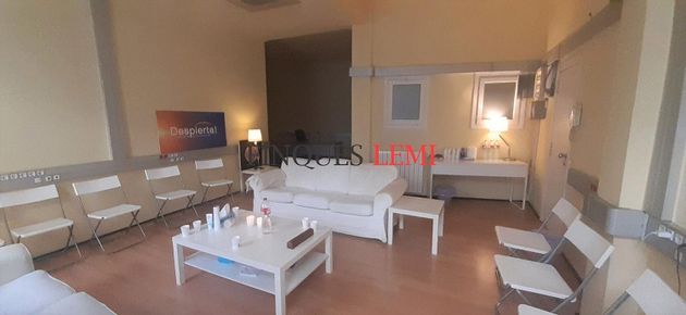 Foto 1 de Pis en venda a Sarrià de 2 habitacions amb terrassa i calefacció