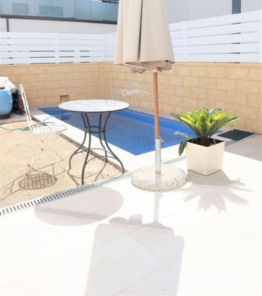 Foto 1 de Venta de casa en Catalunya - Fontetes de 3 habitaciones con terraza y piscina