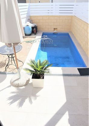Foto 2 de Venta de casa en Catalunya - Fontetes de 3 habitaciones con terraza y piscina
