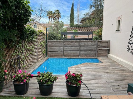 Foto 2 de Venta de casa en Sarrià de 5 habitaciones con terraza y piscina