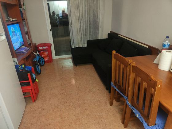 Foto 1 de Piso en venta en Capuchinos - Galtzaraborda de 3 habitaciones con balcón y ascensor