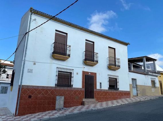 Foto 2 de Venta de casa adosada en calle Cataluña de 3 habitaciones con terraza