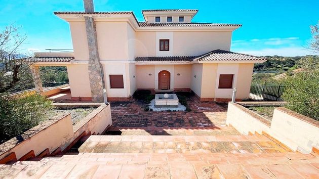 Foto 2 de Chalet en venta en urbanización Arrabal Antequera Golf de 8 habitaciones con terraza y piscina