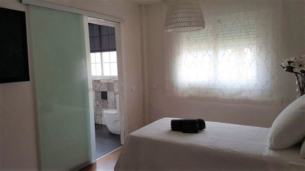 Foto 2 de Casa en venta en Marina Botafoc - Platja de Talamanca de 4 habitaciones con terraza y aire acondicionado