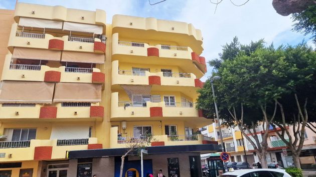 Foto 1 de Pis en venda a calle Del País Basc de 1 habitació amb terrassa i balcó