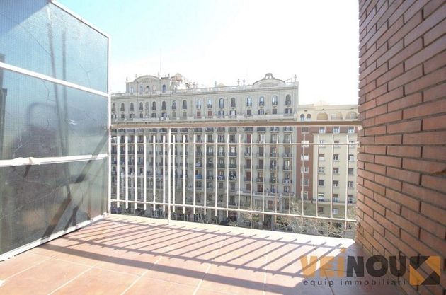 Foto 1 de Estudi en venda a Hostafrancs amb terrassa i balcó