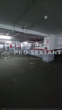 Foto 1 de Garatge en venda a La Nova Esquerra de l'Eixample de 3470 m²