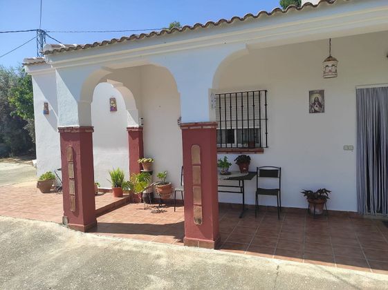 Foto 2 de Casa en venda a calle Partido de Jeba de 3 habitacions amb terrassa i jardí