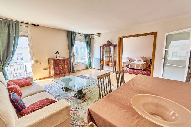 Foto 1 de Pis en venda a Sant Pere, Santa Caterina i la Ribera de 3 habitacions amb balcó i aire acondicionat