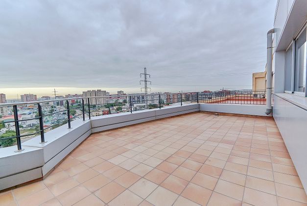 Foto 1 de Alquiler de oficina en El Gall con terraza y aire acondicionado
