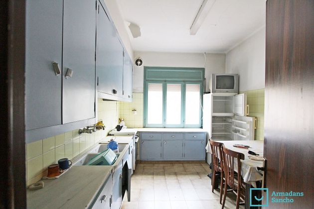 Foto 2 de Casa en venda a Centro - Roda de Barà de 5 habitacions amb terrassa i garatge