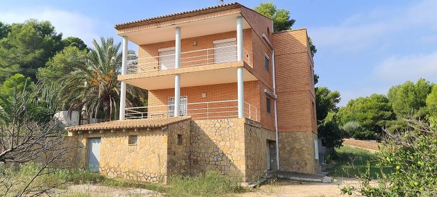 Foto 1 de Chalet en venta en urbanización San Cristóbal de 4 habitaciones con terraza y garaje