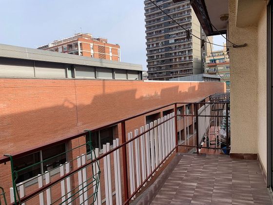 Foto 1 de Venta de piso en Vilapicina i la Torre Llobeta de 4 habitaciones con terraza y balcón