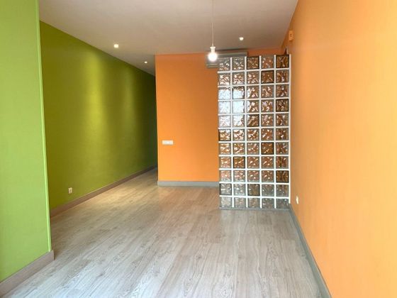 Foto 2 de Piso en venta en calle De Móra D'ebre de 2 habitaciones con aire acondicionado