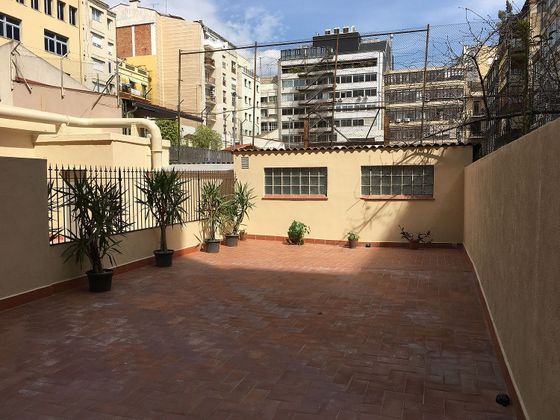 Foto 1 de Piso en alquiler en calle Balmes Barcelona de 2 habitaciones con terraza y aire acondicionado