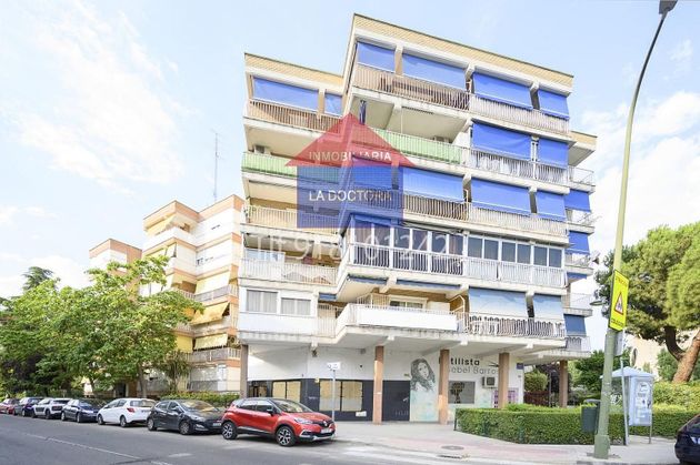Foto 2 de Pis en venda a Zona Norte - Universidad en Móstoles de 4 habitacions amb terrassa i piscina