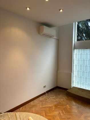 Foto 2 de Alquiler de local en calle Del Príncipe de Vergara con aire acondicionado y calefacción