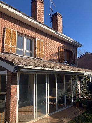 Foto 1 de Casa en venta en Becerril de la Sierra de 3 habitaciones con terraza y garaje
