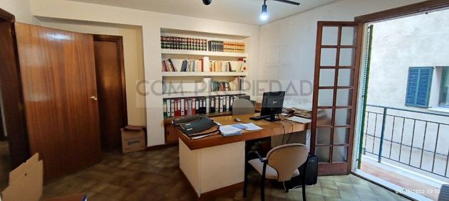 Foto 2 de Oficina en venta en La Llotja - Sant Jaume con ascensor