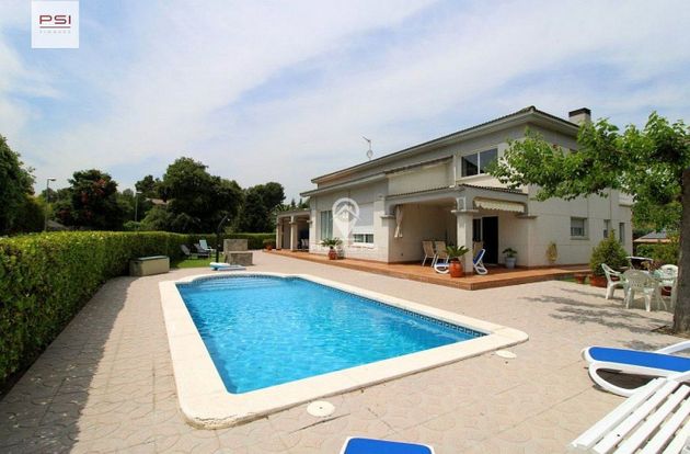 Foto 2 de Xalet en venda a Castellarnau - Can Llong de 6 habitacions amb terrassa i piscina