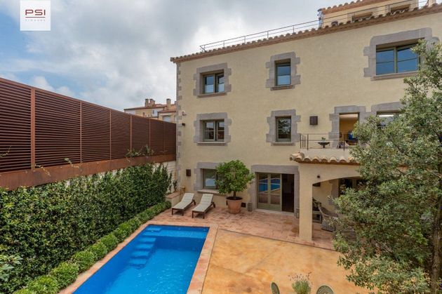 Foto 1 de Venta de chalet en Begur de 5 habitaciones con terraza y piscina