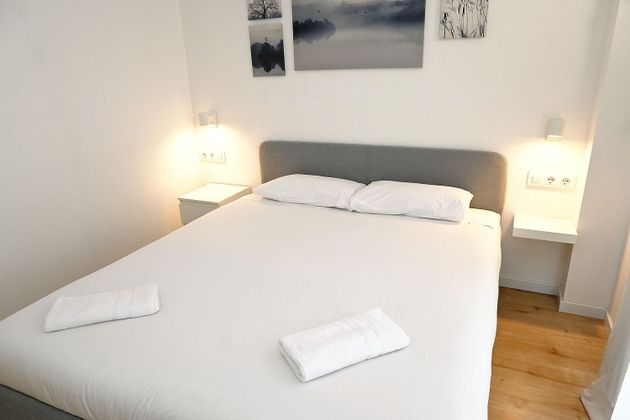 Foto 1 de Alquiler de piso en Can Serra de 2 habitaciones con muebles y balcón