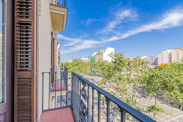 Foto 2 de Pis en venda a calle Gran Via de Les Corts Catalanes de 6 habitacions amb terrassa i balcó