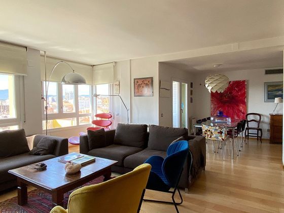 Foto 2 de Àtic en venda a calle Joan Maragall de 5 habitacions amb terrassa i aire acondicionat
