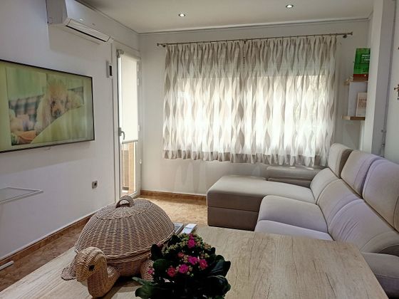 Foto 2 de Venta de piso en Sant Joan Despí de 3 habitaciones con balcón y aire acondicionado