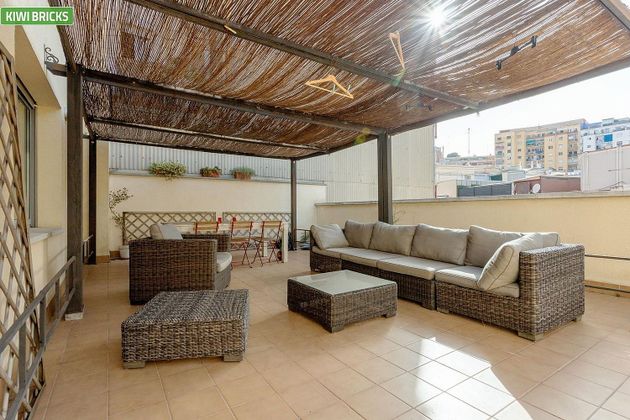 Foto 1 de Venta de piso en El Carmel de 2 habitaciones con terraza y garaje