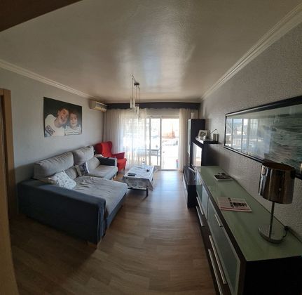 Foto 2 de Pis en venda a Singuerlín - Can Franquesa - Les Oliveres de 3 habitacions amb jardí i balcó