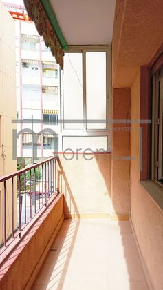 Foto 2 de Pis en venda a Campello Playa de 3 habitacions amb balcó