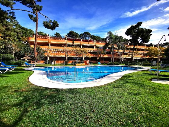 Foto 1 de Àtic en venda a Elviria de 2 habitacions amb terrassa i piscina