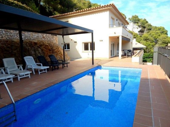 Foto 2 de Xalet en venda a Aiguafreda - Sa Tuna de 4 habitacions amb terrassa i piscina