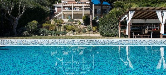 Foto 1 de Xalet en venda a Calonge Poble de 6 habitacions amb terrassa i piscina