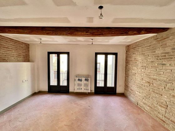 Foto 1 de Casa en venta en avenida Catalunya de 6 habitaciones con terraza y calefacción