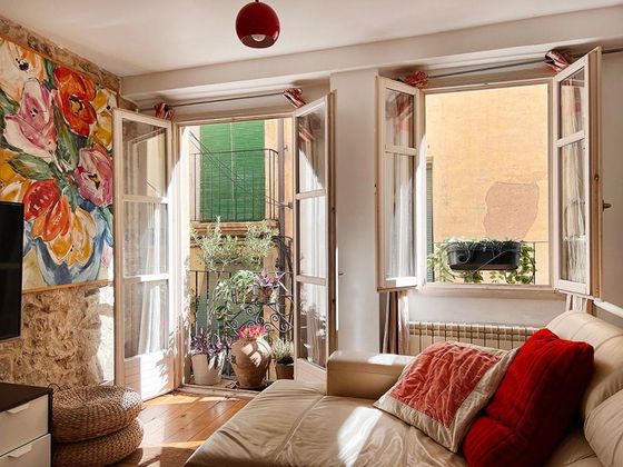 Foto 1 de Casa adossada en venda a calle Rvdo Francesc Mestres de 4 habitacions amb terrassa i calefacció