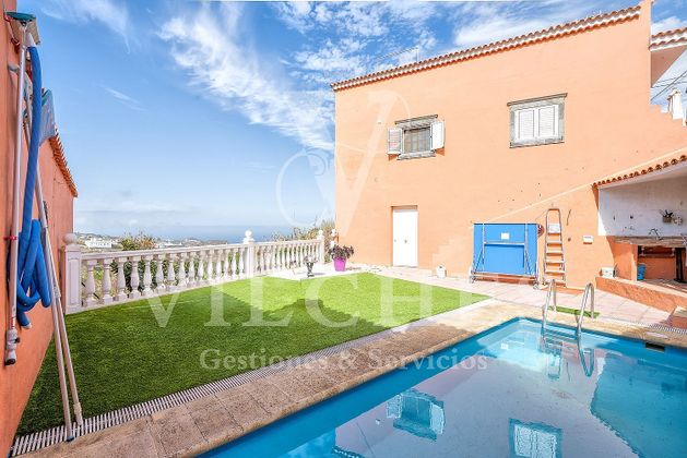 Foto 2 de Casa rural en venda a Santa María de Guía de 3 habitacions amb terrassa i piscina