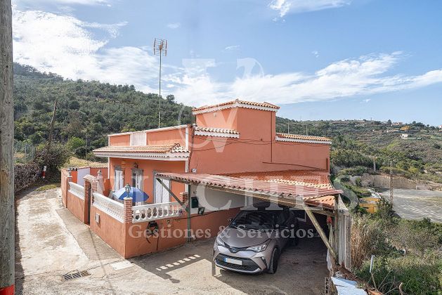 Foto 1 de Casa rural en venta en Santa María de Guía de 3 habitaciones con terraza y piscina