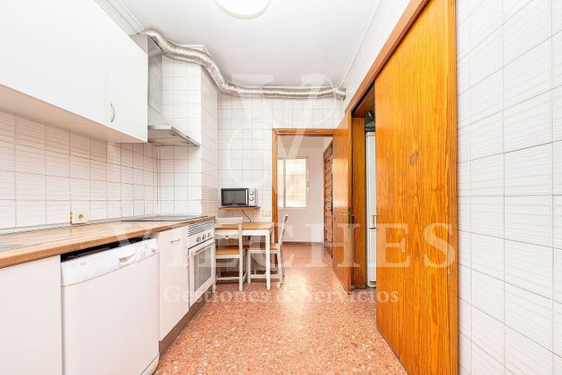 Foto 2 de Piso en alquiler en Arenales - Lugo - Avenida Marítima de 2 habitaciones con muebles y ascensor