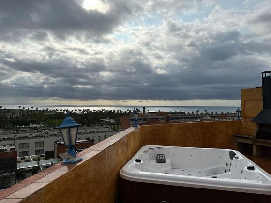 Foto 1 de Àtic en venda a La Barceloneta de 3 habitacions amb terrassa i aire acondicionat