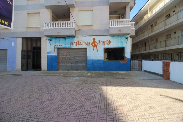 Foto 1 de Local en venda a Zona Playa de la Concha de 152 m²